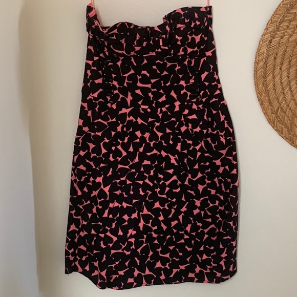 H&M Dresses & Skirts - H&M Hearts Tube Top Dress